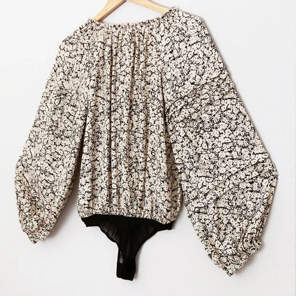Free People FP Intimately All Tucks Printed Bodysuit XS Long Balloon Sleeves $78